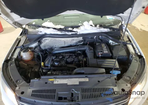 2013 Volkswagen Tiguan S z USA, uszkodzony, nr VIN WVGAV3AX9DW624347